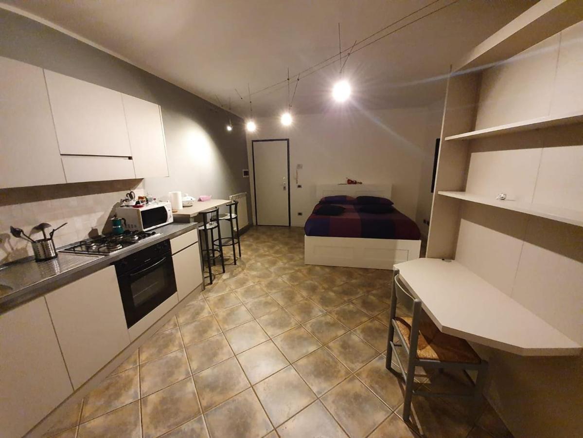 Casa Bach Apartment Пиаченца Екстериор снимка