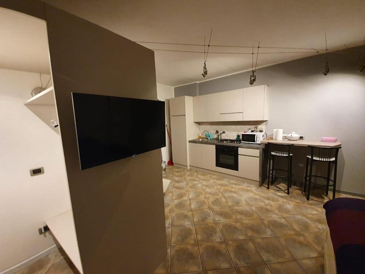Casa Bach Apartment Пиаченца Екстериор снимка